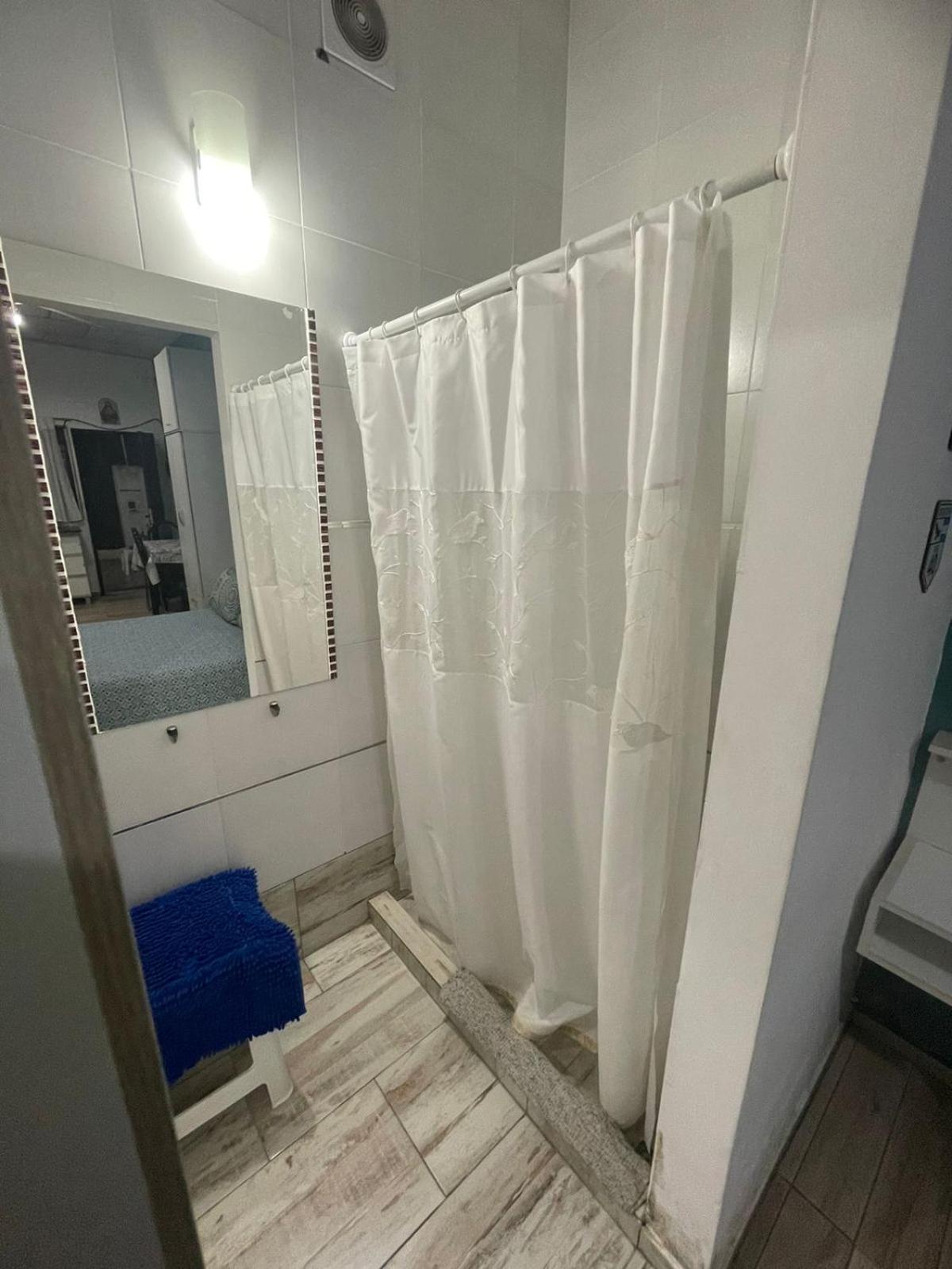 Ezeiza 1 Nuestro Lugar A 15 Minutos Del Aeropuerto Tranfer Opcional Desde Y Al Aeropuerto De Ezeiza Las 24 Horas Pet Friendly Bagian luar foto