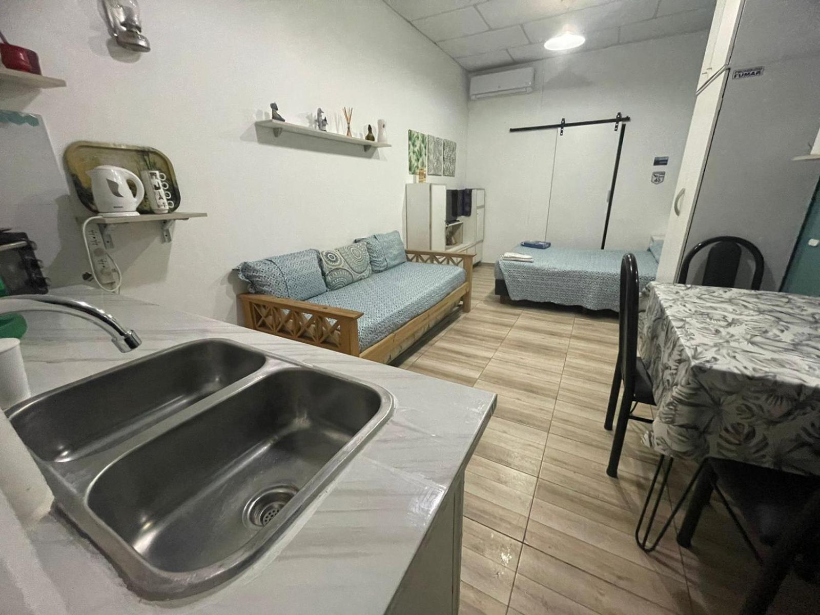 Ezeiza 1 Nuestro Lugar A 15 Minutos Del Aeropuerto Tranfer Opcional Desde Y Al Aeropuerto De Ezeiza Las 24 Horas Pet Friendly Bagian luar foto